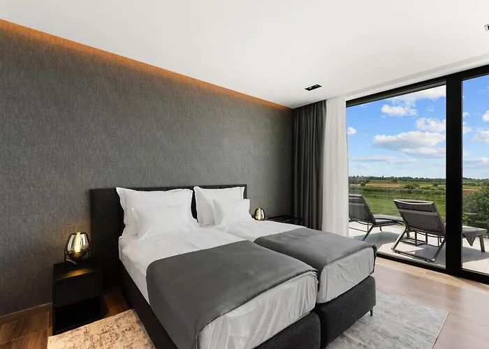 ヴィラ Parenzo ポレッチ