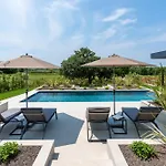 Parenzo וילה פורץ