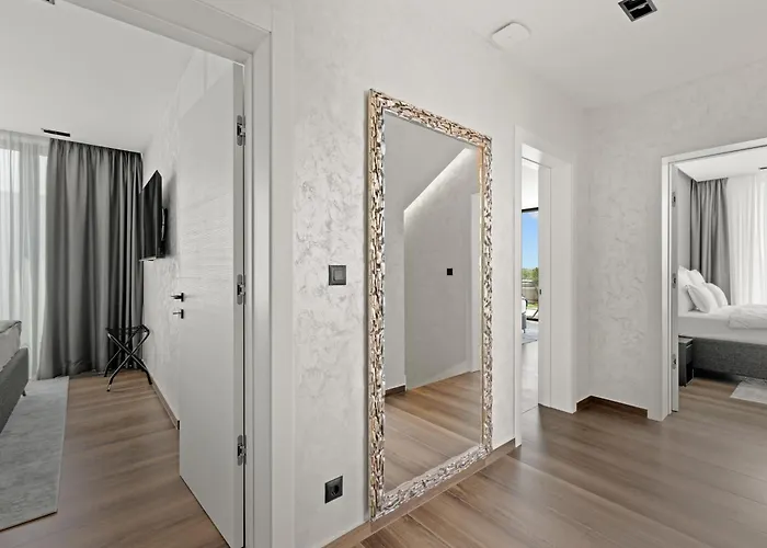 Вілла Parenzo *